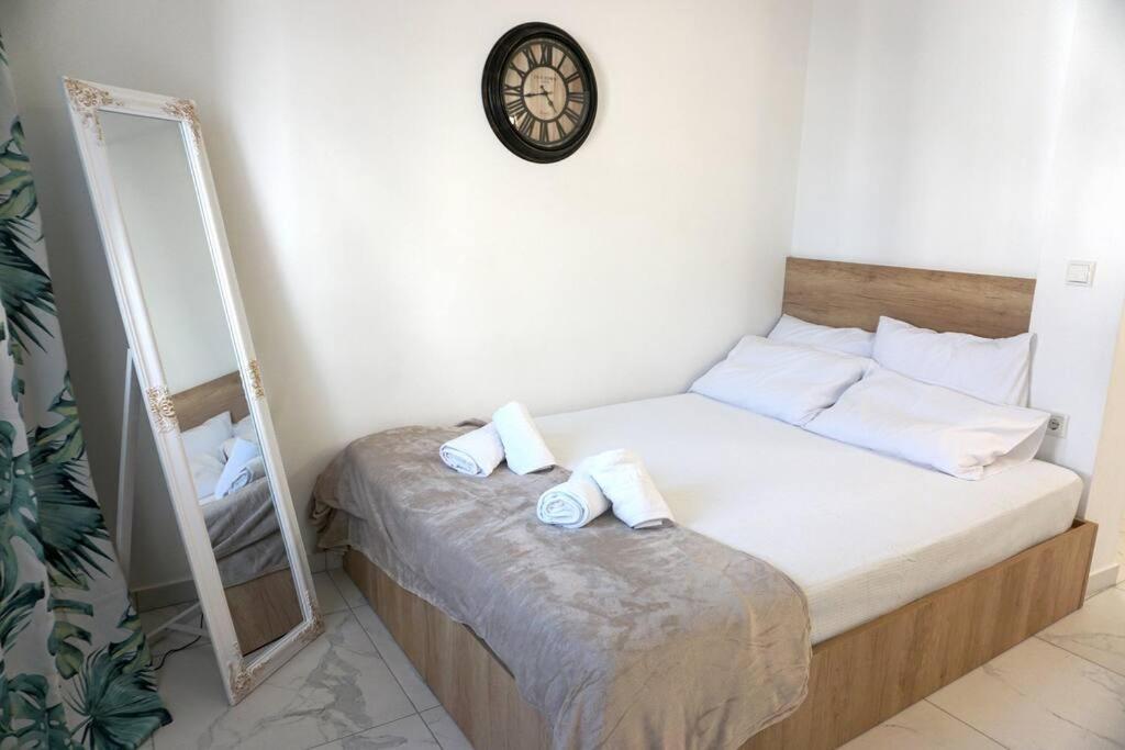 Block Of Flats - Modern Flat Apartment Ioannina Ngoại thất bức ảnh