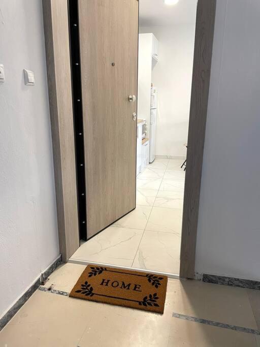 Block Of Flats - Modern Flat Apartment Ioannina Ngoại thất bức ảnh